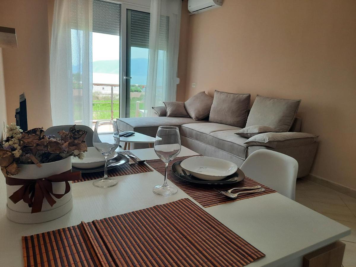 Antea Apartment 3 Vlorë Exterior foto