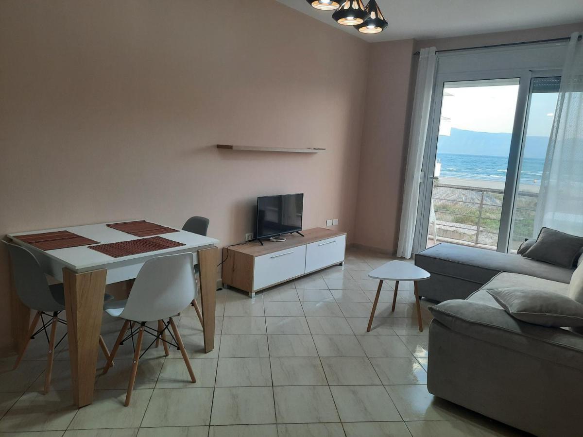 Antea Apartment 3 Vlorë Exterior foto